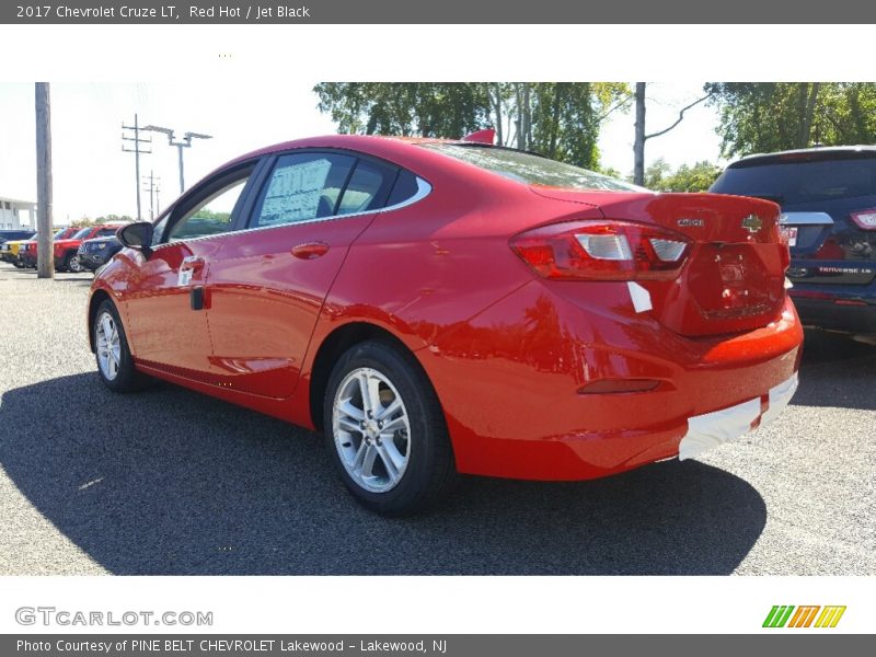 Red Hot / Jet Black 2017 Chevrolet Cruze LT
