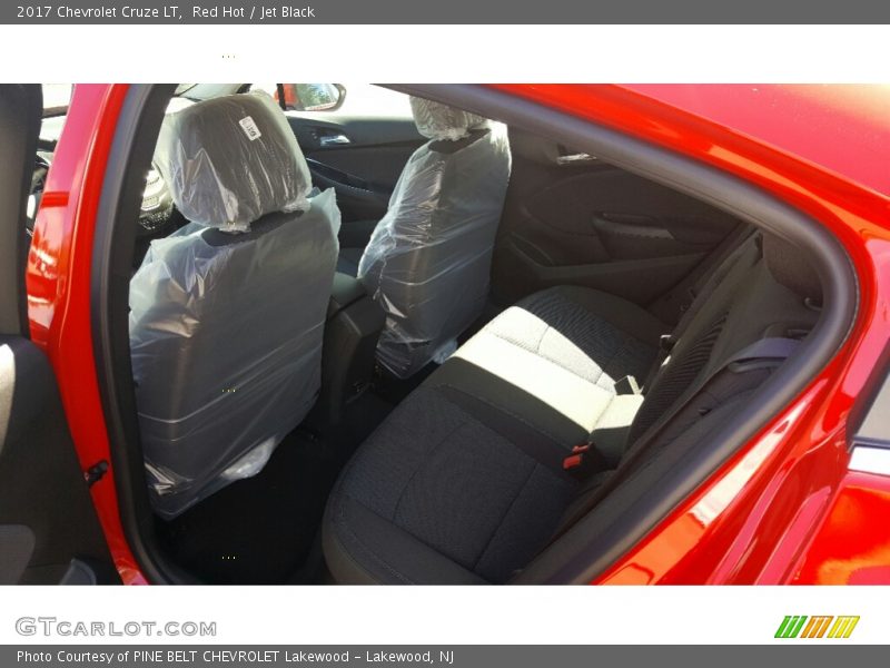 Red Hot / Jet Black 2017 Chevrolet Cruze LT