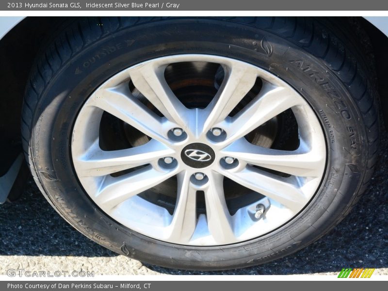 Iridescent Silver Blue Pearl / Gray 2013 Hyundai Sonata GLS