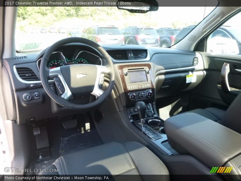 Iridescent Pearl Tricoat / Ebony 2017 Chevrolet Traverse Premier AWD