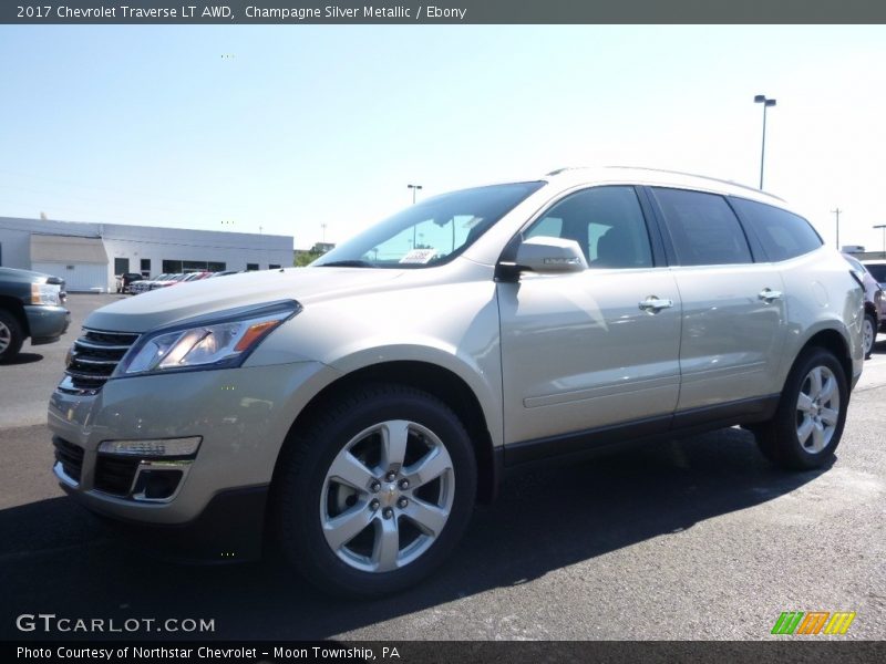 Champagne Silver Metallic / Ebony 2017 Chevrolet Traverse LT AWD