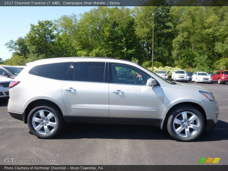 Champagne Silver Metallic / Ebony 2017 Chevrolet Traverse LT AWD
