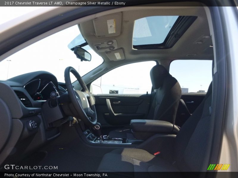 Champagne Silver Metallic / Ebony 2017 Chevrolet Traverse LT AWD