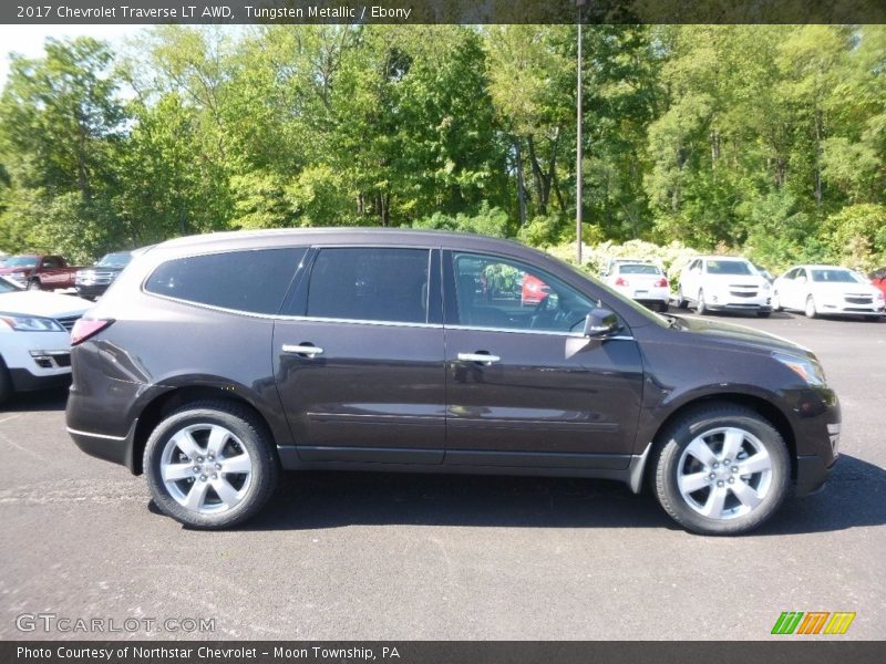 Tungsten Metallic / Ebony 2017 Chevrolet Traverse LT AWD