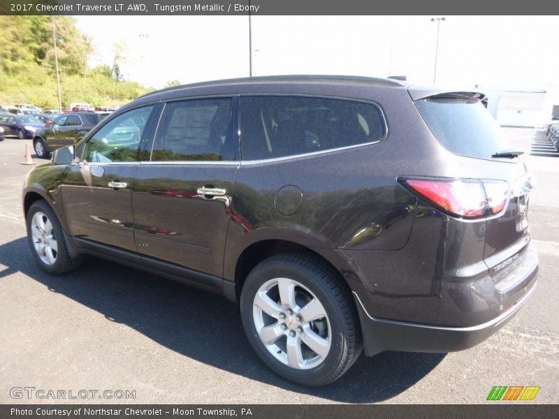 Tungsten Metallic / Ebony 2017 Chevrolet Traverse LT AWD