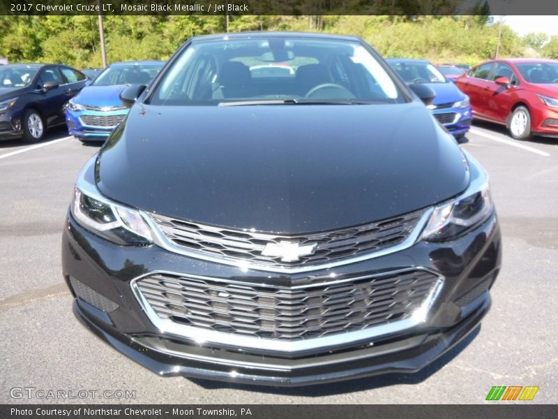 Mosaic Black Metallic / Jet Black 2017 Chevrolet Cruze LT