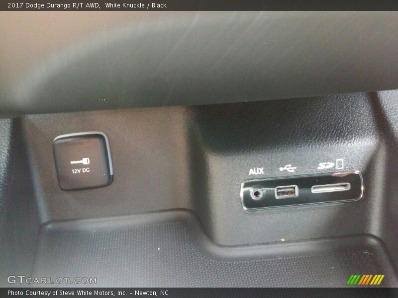 White Knuckle / Black 2017 Dodge Durango R/T AWD