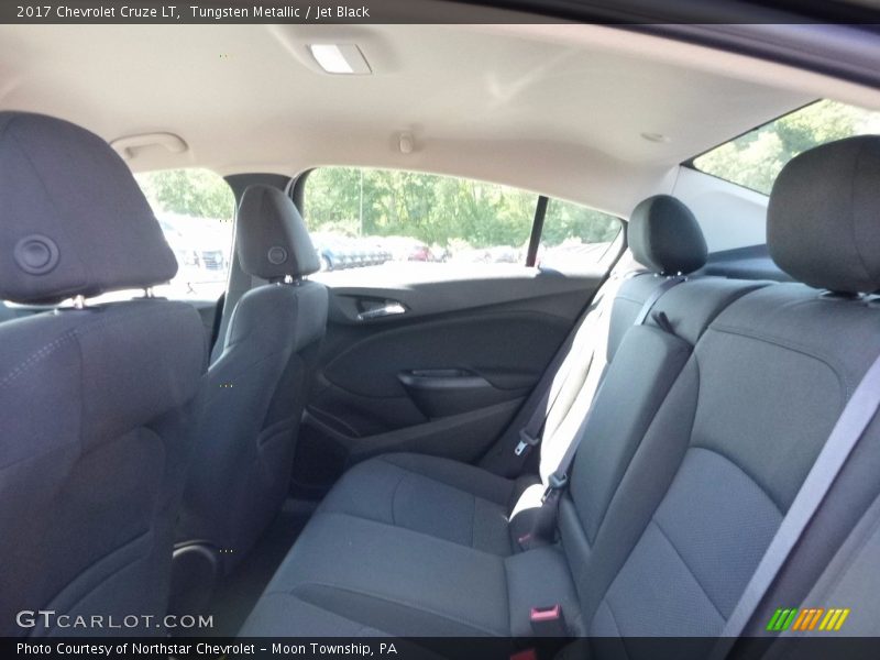 Tungsten Metallic / Jet Black 2017 Chevrolet Cruze LT