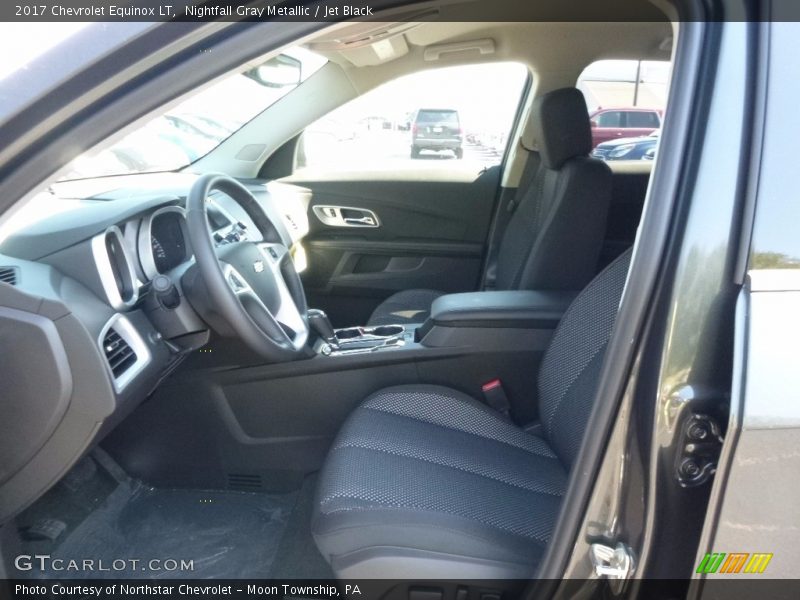 Nightfall Gray Metallic / Jet Black 2017 Chevrolet Equinox LT