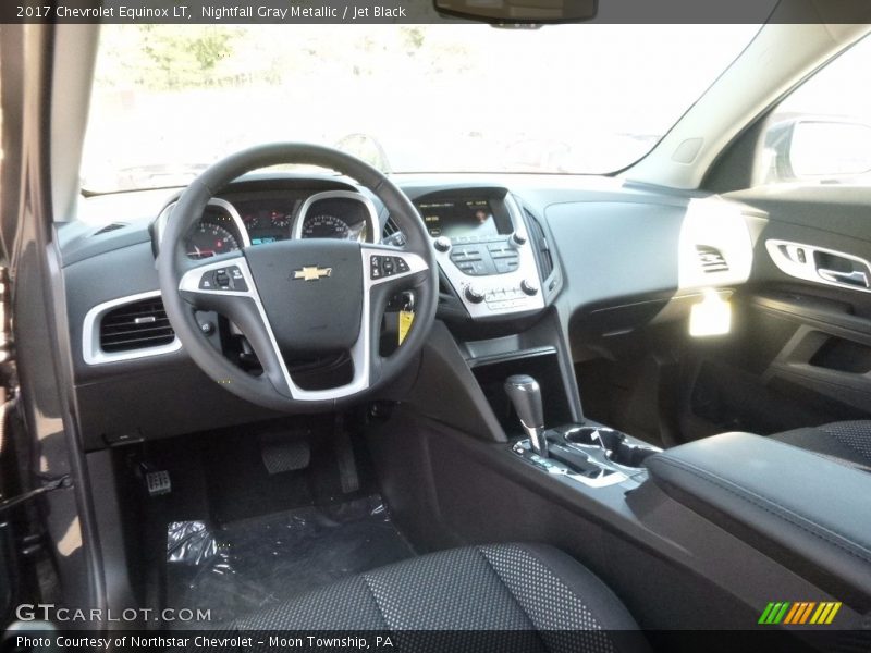 Nightfall Gray Metallic / Jet Black 2017 Chevrolet Equinox LT
