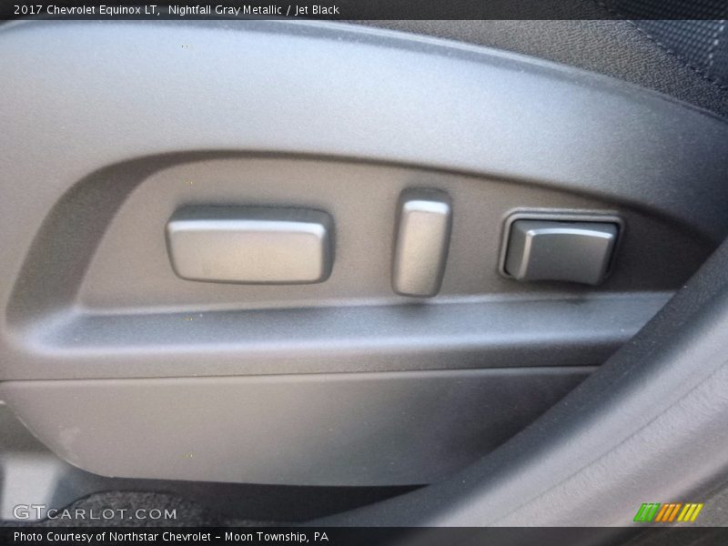 Nightfall Gray Metallic / Jet Black 2017 Chevrolet Equinox LT