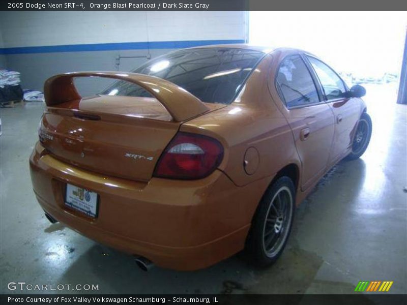 Orange Blast Pearlcoat / Dark Slate Gray 2005 Dodge Neon SRT-4
