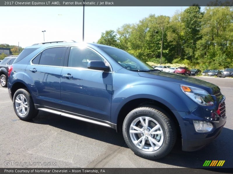 Patriot Blue Metallic / Jet Black 2017 Chevrolet Equinox LT AWD