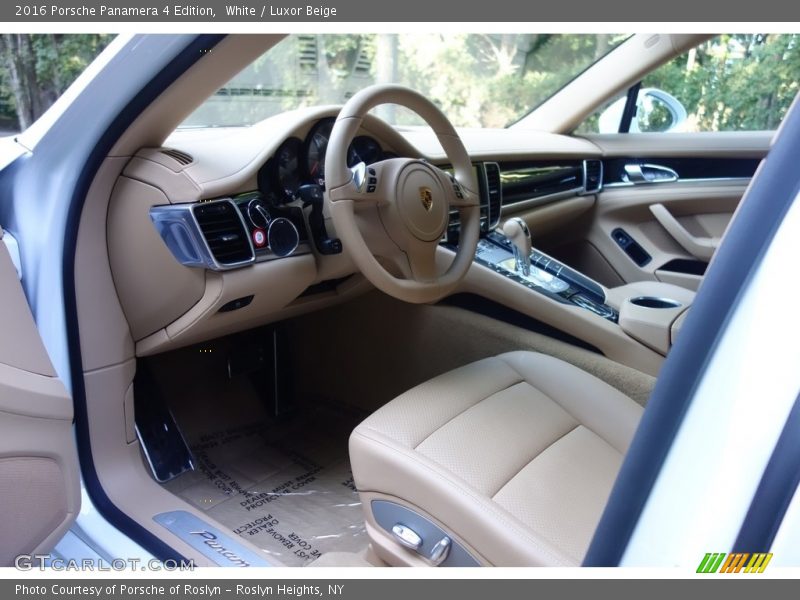 White / Luxor Beige 2016 Porsche Panamera 4 Edition