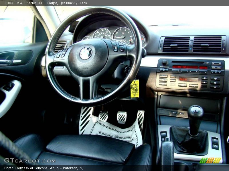 Jet Black / Black 2004 BMW 3 Series 330i Coupe
