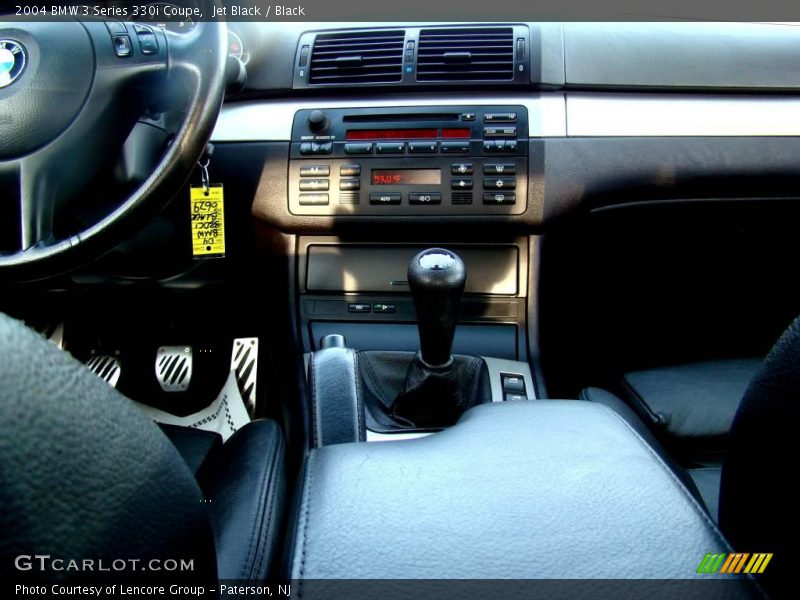 Jet Black / Black 2004 BMW 3 Series 330i Coupe