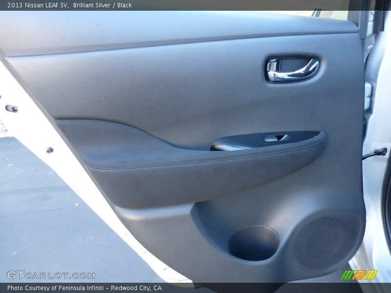 Brilliant Silver / Black 2013 Nissan LEAF SV
