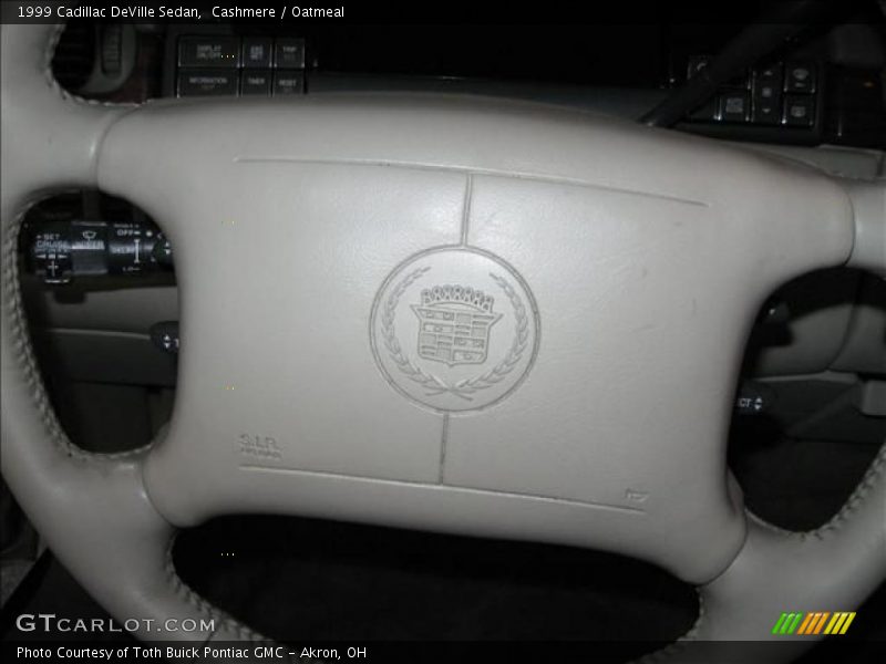 Cashmere / Oatmeal 1999 Cadillac DeVille Sedan
