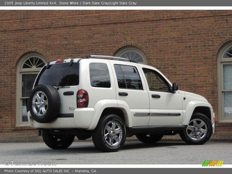 Stone White / Dark Slate Gray/Light Slate Gray 2005 Jeep Liberty Limited 4x4