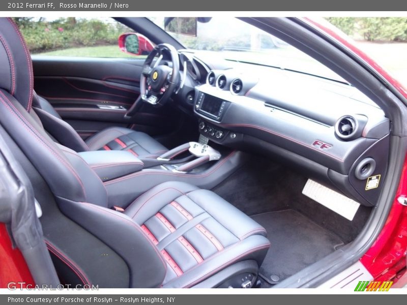 Rosso Maranello / Nero 2012 Ferrari FF