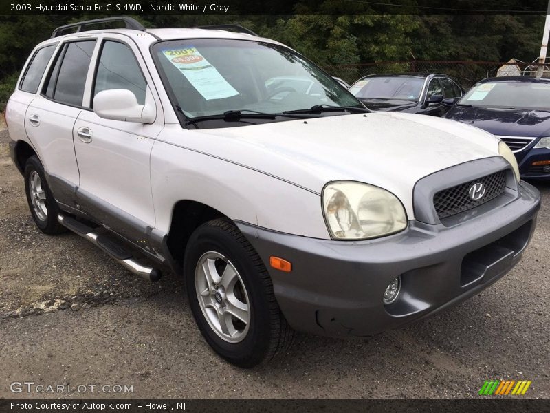 Front 3/4 View of 2003 Santa Fe GLS 4WD