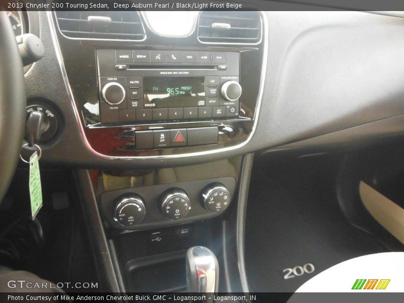 Deep Auburn Pearl / Black/Light Frost Beige 2013 Chrysler 200 Touring Sedan