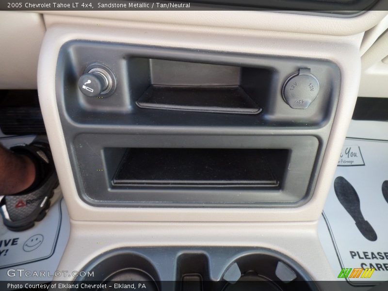 Sandstone Metallic / Tan/Neutral 2005 Chevrolet Tahoe LT 4x4