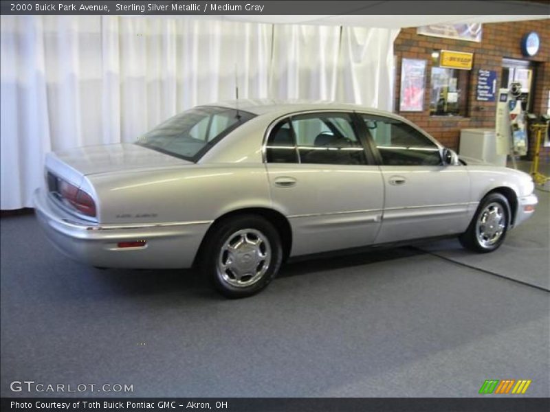 Sterling Silver Metallic / Medium Gray 2000 Buick Park Avenue