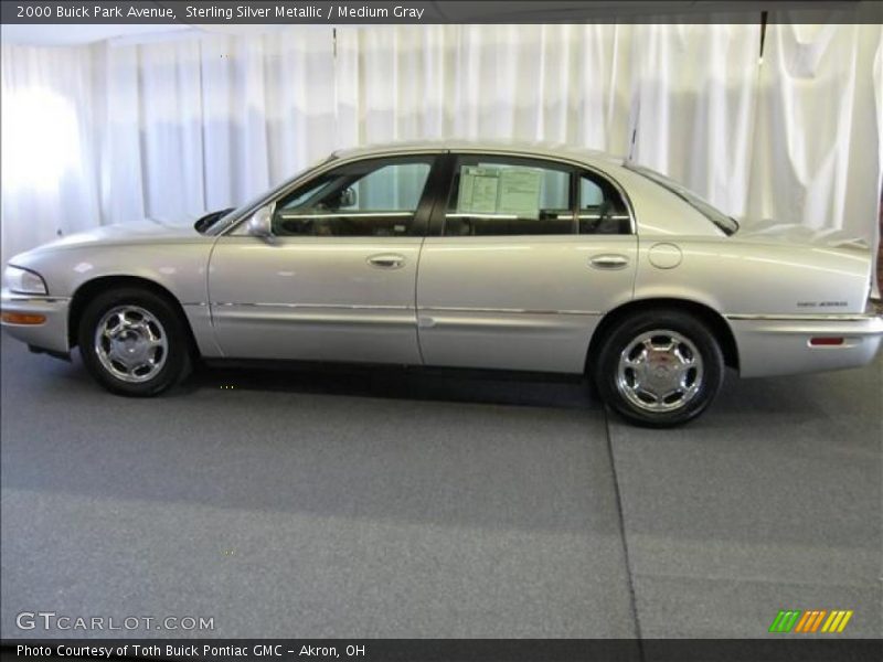 Sterling Silver Metallic / Medium Gray 2000 Buick Park Avenue