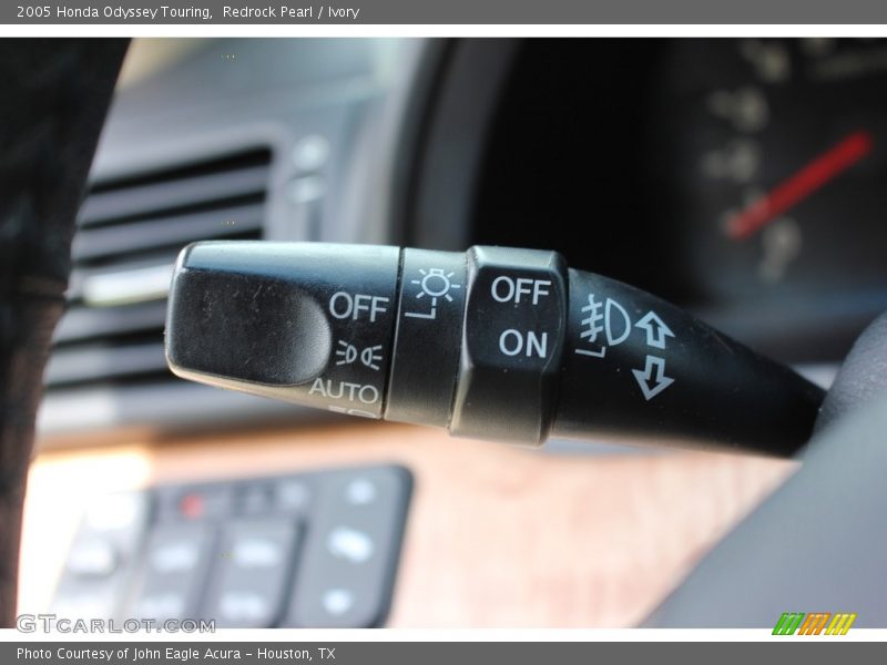 Redrock Pearl / Ivory 2005 Honda Odyssey Touring