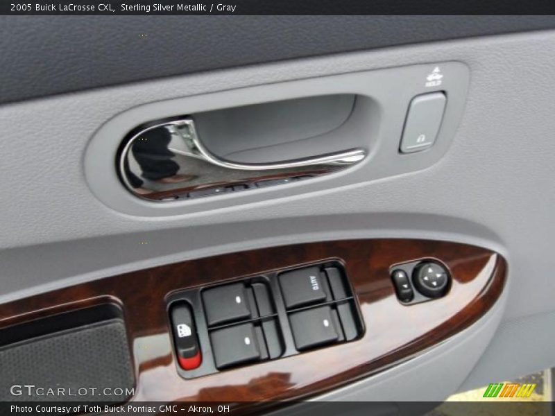 Sterling Silver Metallic / Gray 2005 Buick LaCrosse CXL