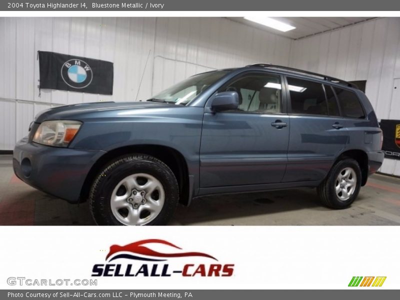 Bluestone Metallic / Ivory 2004 Toyota Highlander I4