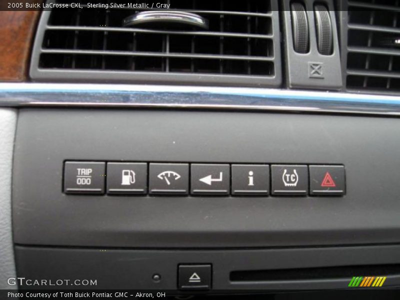 Sterling Silver Metallic / Gray 2005 Buick LaCrosse CXL