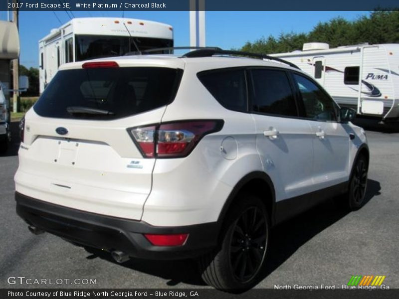 White Platinum / Charcoal Black 2017 Ford Escape SE