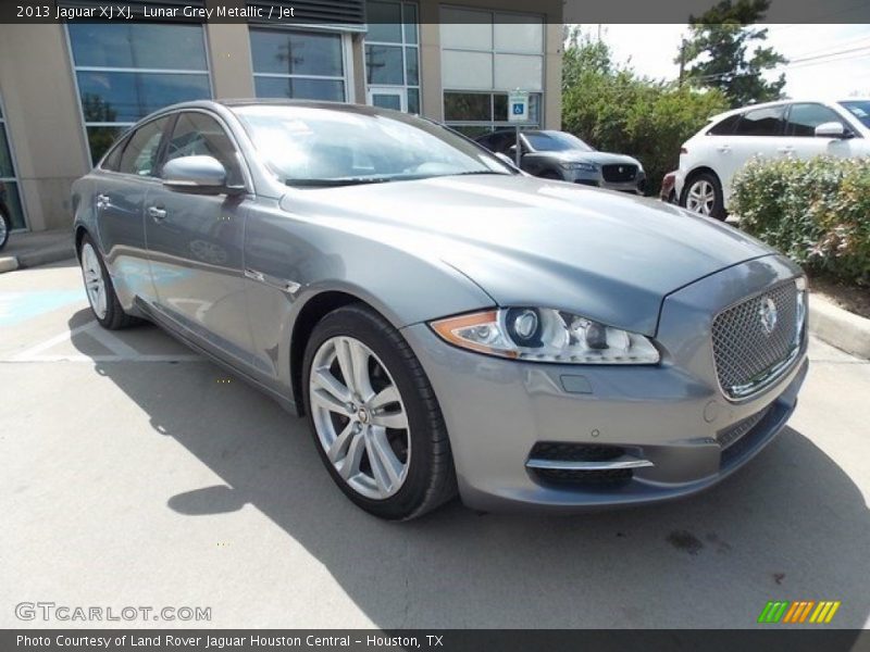 Front 3/4 View of 2013 XJ XJ