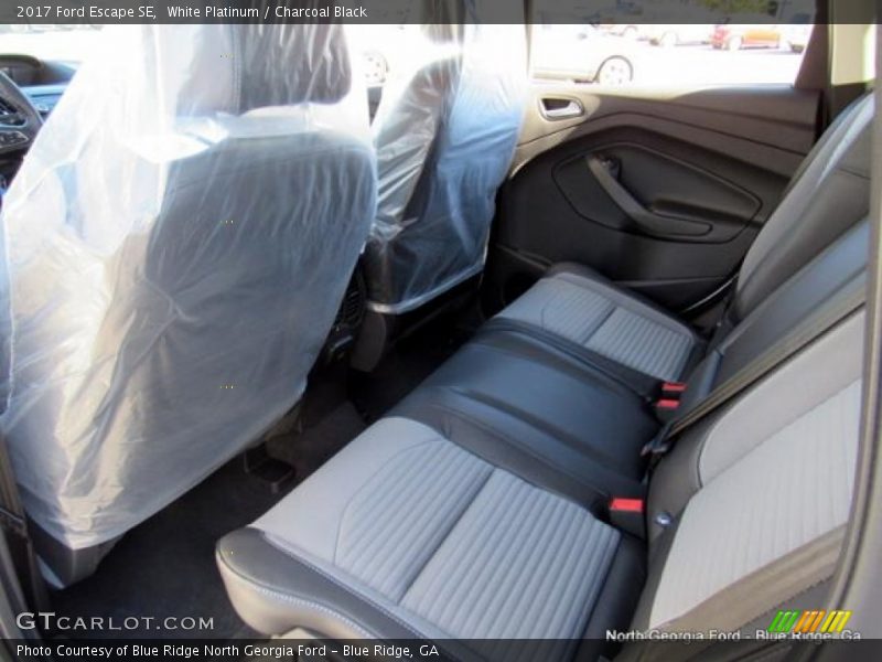 White Platinum / Charcoal Black 2017 Ford Escape SE