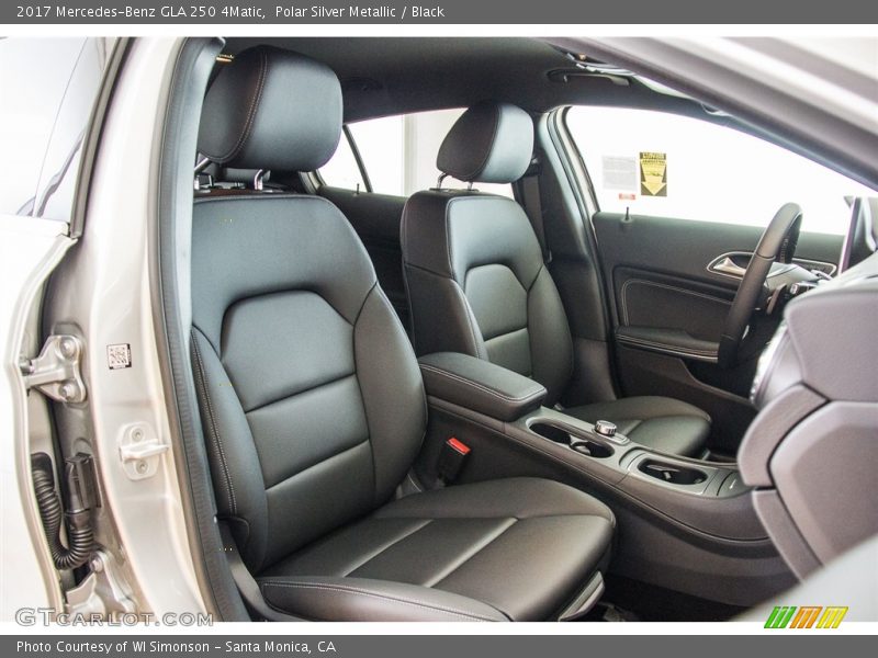 Polar Silver Metallic / Black 2017 Mercedes-Benz GLA 250 4Matic