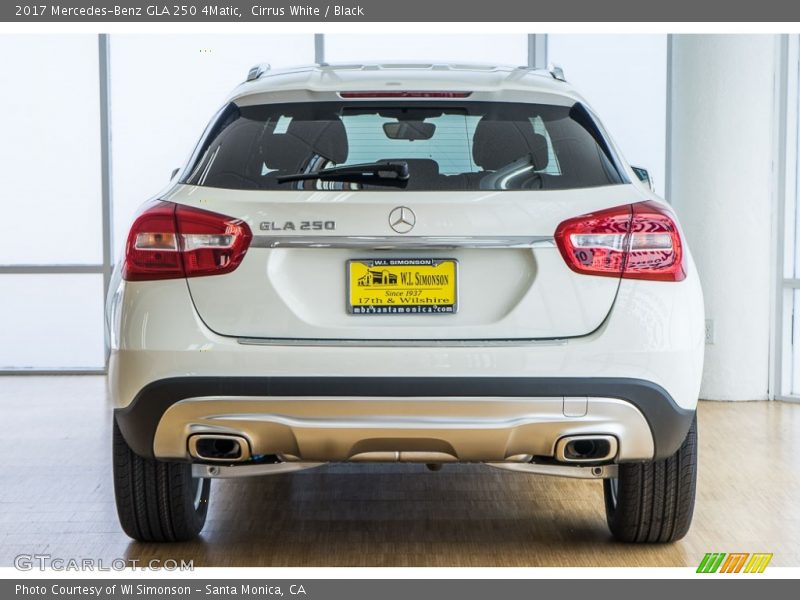 Cirrus White / Black 2017 Mercedes-Benz GLA 250 4Matic