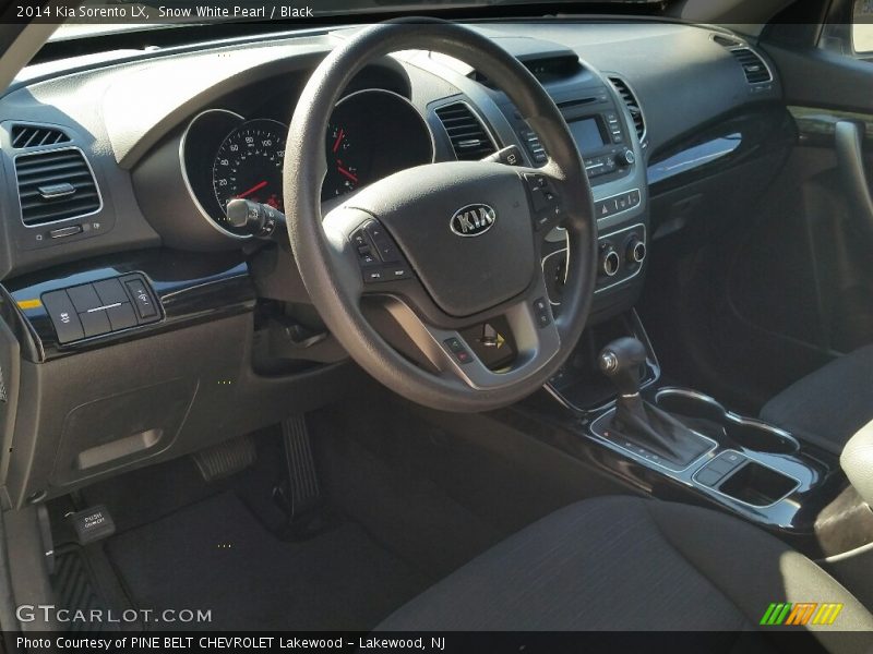 Snow White Pearl / Black 2014 Kia Sorento LX