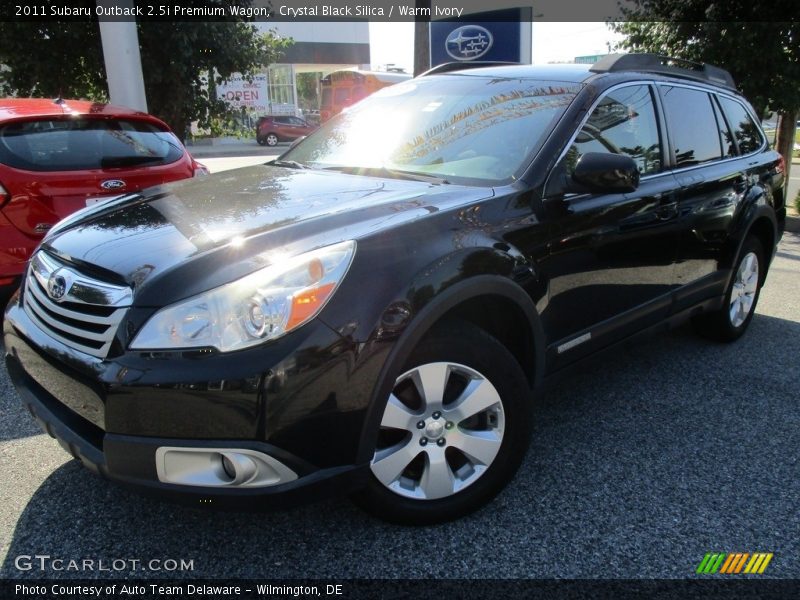 Crystal Black Silica / Warm Ivory 2011 Subaru Outback 2.5i Premium Wagon