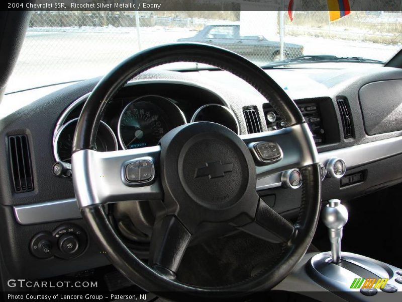 Ricochet Silver Metallic / Ebony 2004 Chevrolet SSR