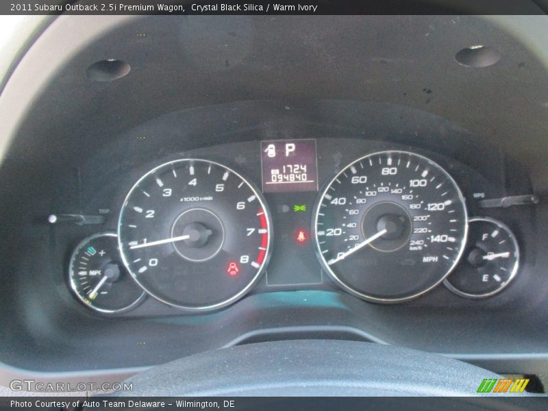 Crystal Black Silica / Warm Ivory 2011 Subaru Outback 2.5i Premium Wagon