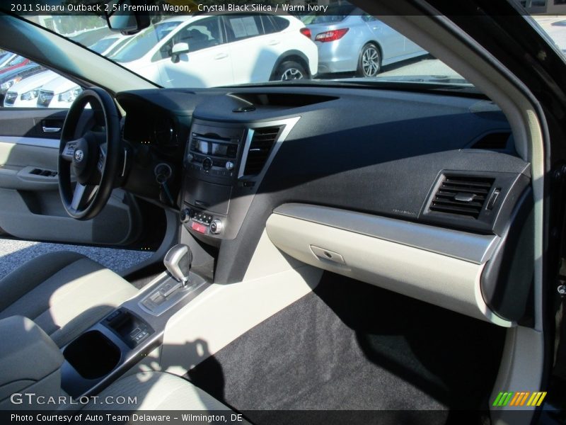 Crystal Black Silica / Warm Ivory 2011 Subaru Outback 2.5i Premium Wagon