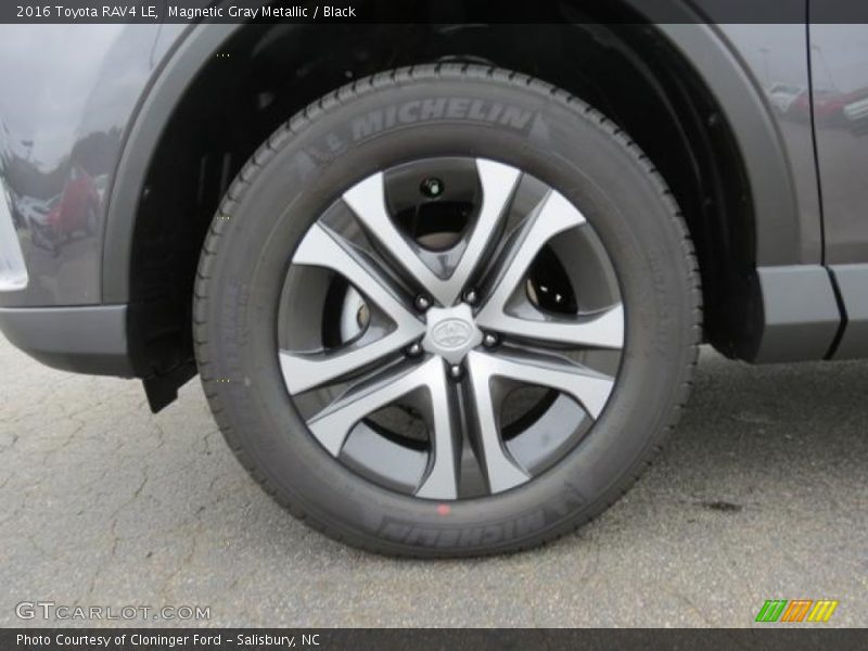 Magnetic Gray Metallic / Black 2016 Toyota RAV4 LE