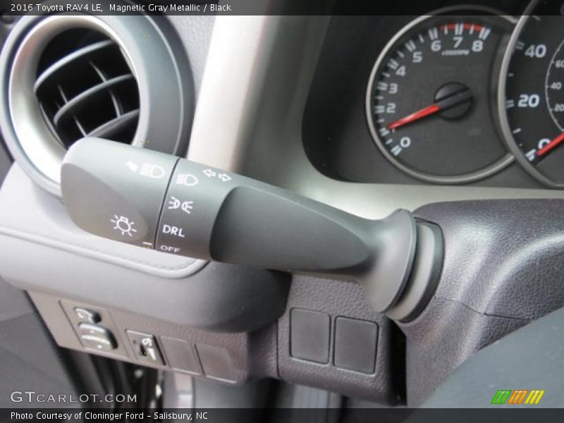 Magnetic Gray Metallic / Black 2016 Toyota RAV4 LE