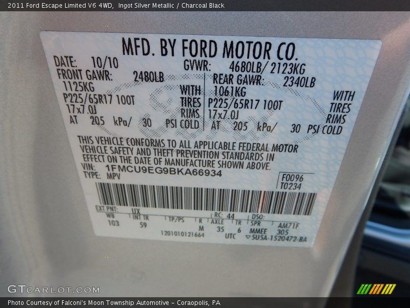 Ingot Silver Metallic / Charcoal Black 2011 Ford Escape Limited V6 4WD