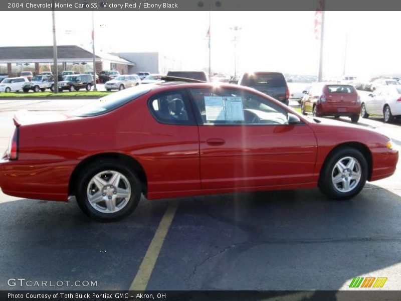 Victory Red / Ebony Black 2004 Chevrolet Monte Carlo SS