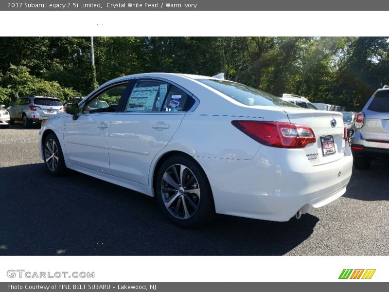 Crystal White Pearl / Warm Ivory 2017 Subaru Legacy 2.5i Limited