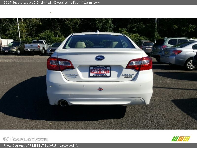 Crystal White Pearl / Warm Ivory 2017 Subaru Legacy 2.5i Limited