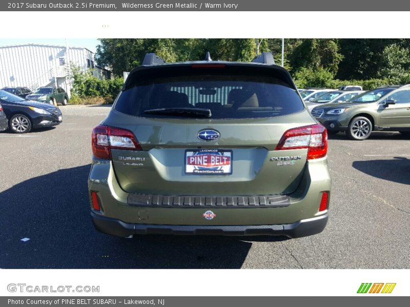 Wilderness Green Metallic / Warm Ivory 2017 Subaru Outback 2.5i Premium